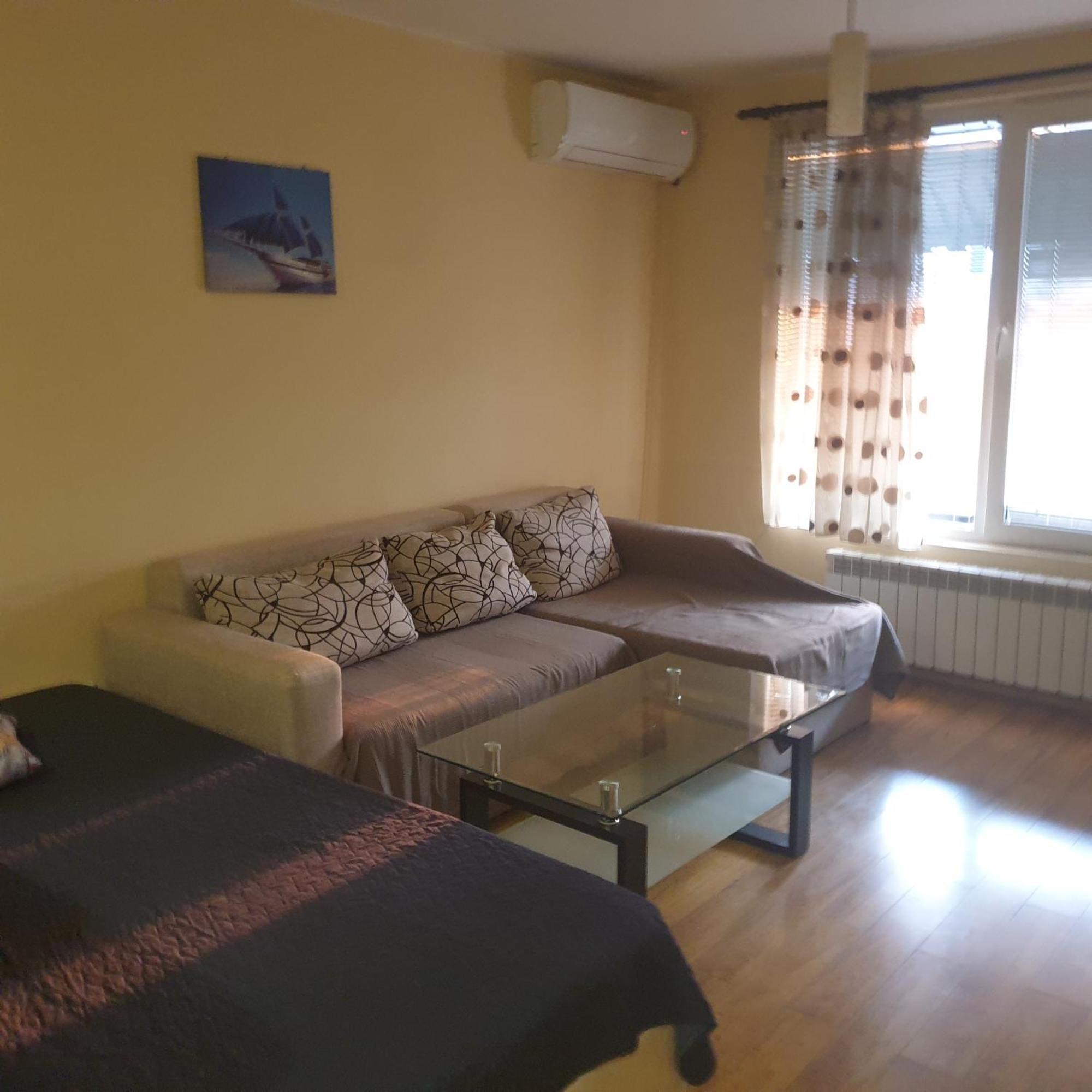 Daire Nexus Galaxy Center *